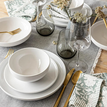 Coupe 16-Piece Porcelain Dinnerware Set – Modern Everyday Essentials